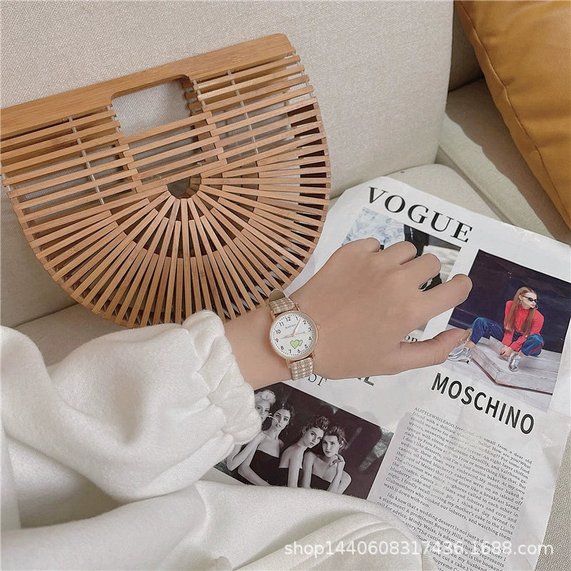 Female Student Leisure Style Alloy Case Plaid Quartz Watch - Image 8