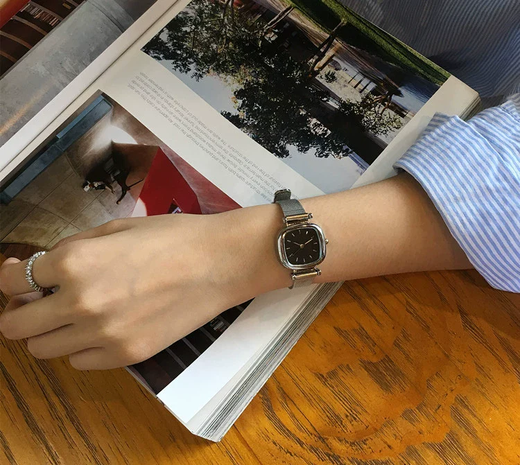 Female Student Square Silver Metal Alloy And Stainless Steel Bracelet Quartz Watch With Retro Artistic And Leisure Style - Image 5