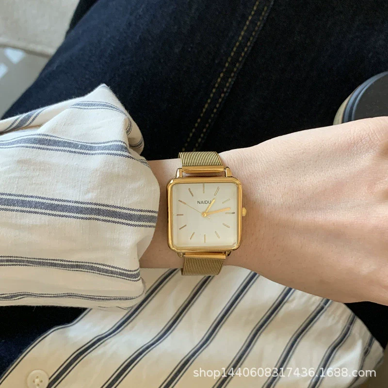 Female Watch Alloy Metal Steel Wire Belt Square Simple Cold Wind Green Leisure Design - Image 5