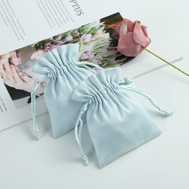 Flannel Jewelry And Mobile Phone Headset Packaging Bag With Thermal Transfer Process - Image 3