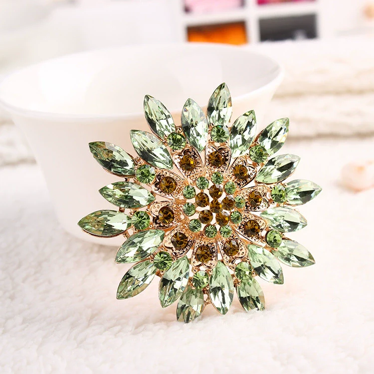 Flower Encrusted Alloy And Acrylic Brooch Electroplated Women's And Unisex Clothing Accessory - Image 8
