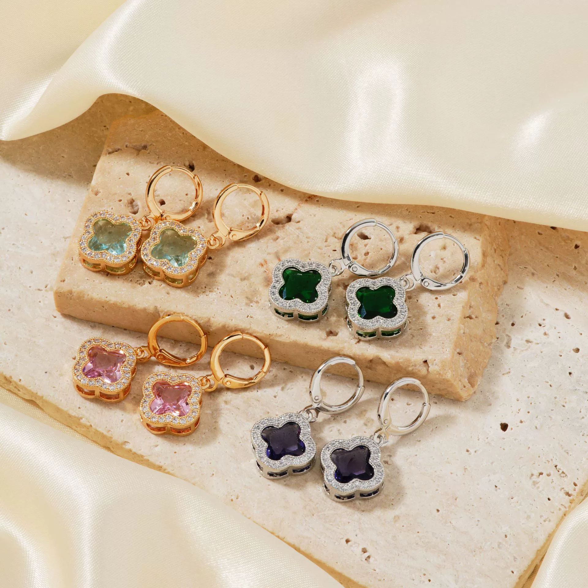 Fragrant Fourleaf Clover Earrings Copper Zircon Glass Geometric Fashion Electroplating - Image 3