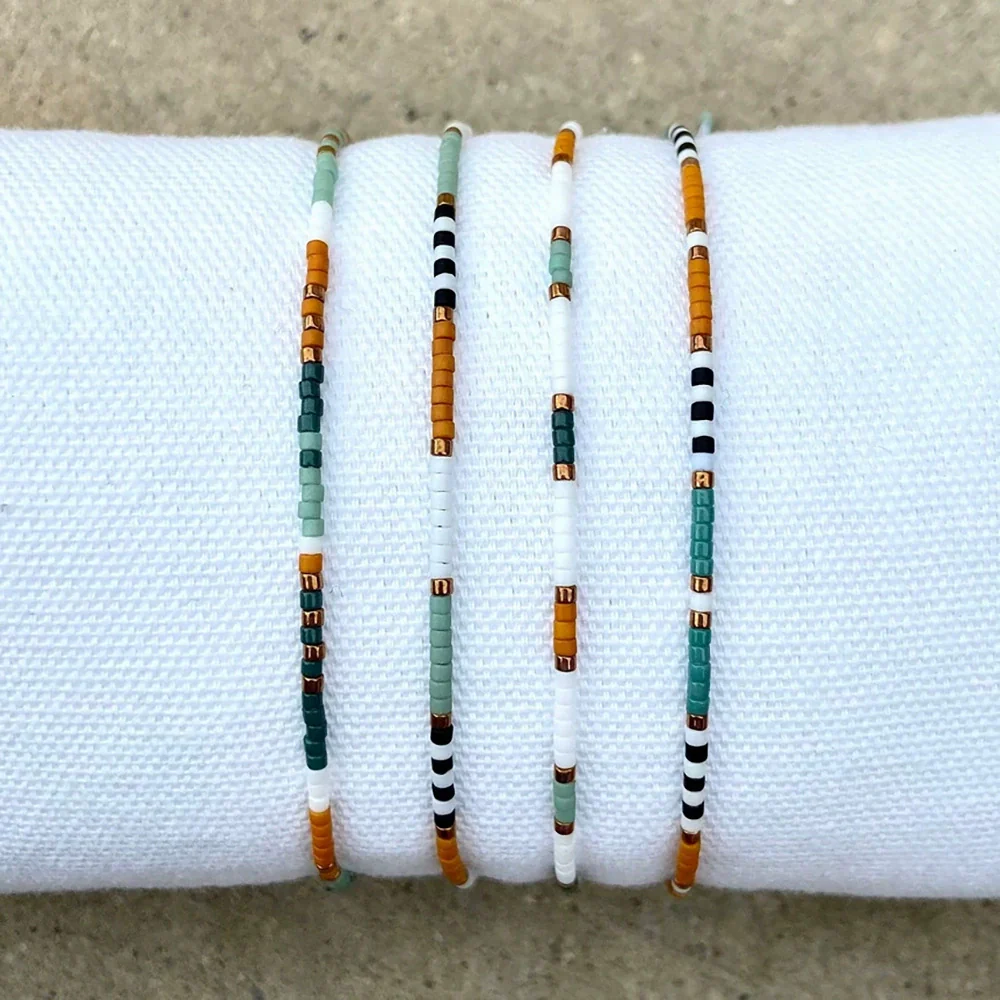 Girls Bohemian Retro Handwoven Glass And Glaze Tiny Bracelet With Geometric Pattern