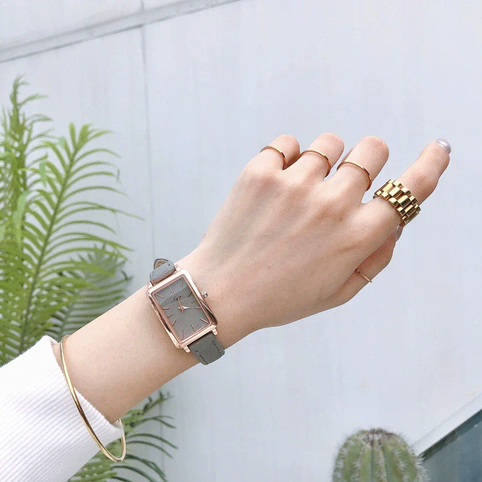 Girls' Casual Retro Leisure Square Watch With Alloy Case Stainless Steel Buckle And Imitation Leather Strap - Image 8