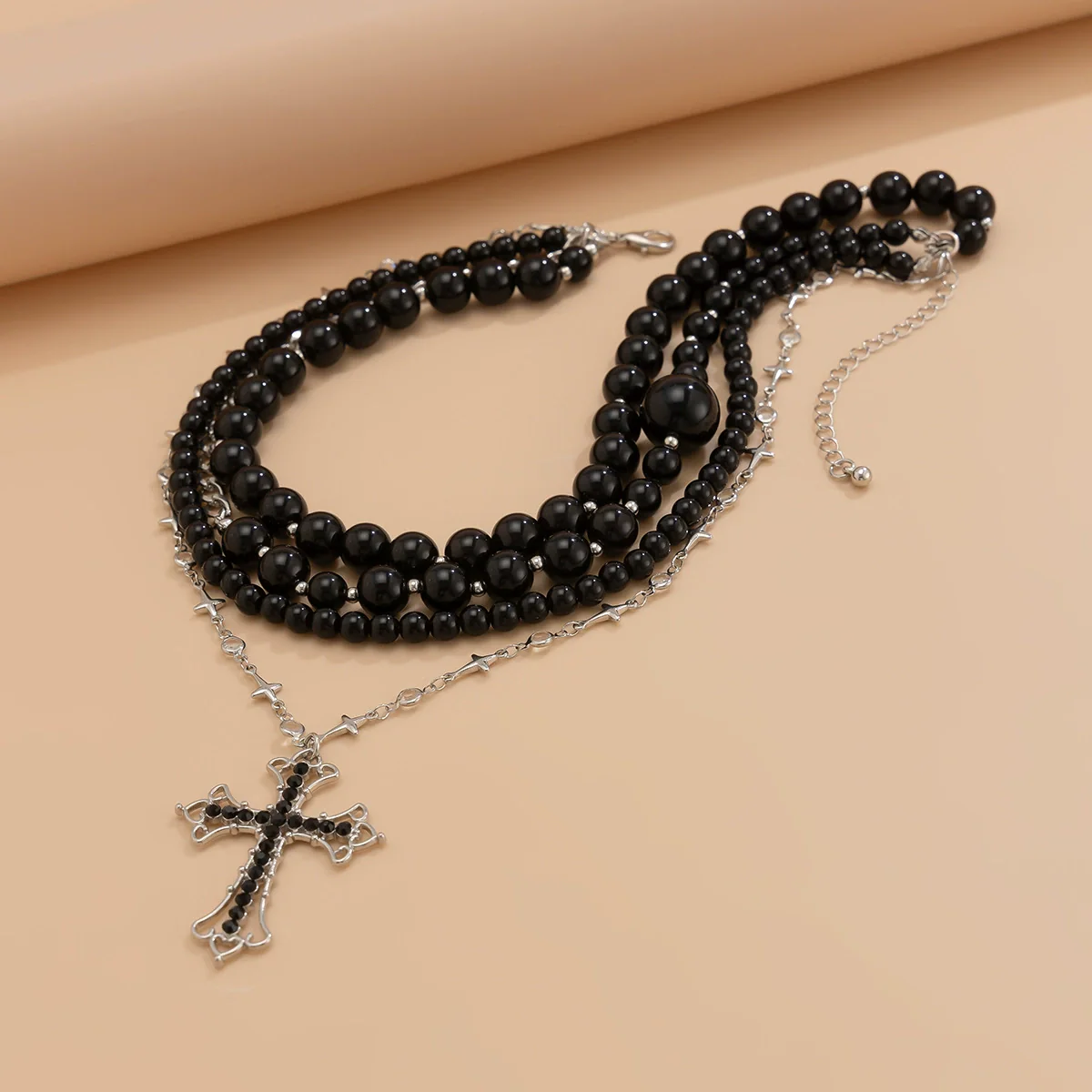 Gothic Dark Acrylic Beads And Alloy Cross Pendant Necklace For Women With Electroplating Treatment - Image 4