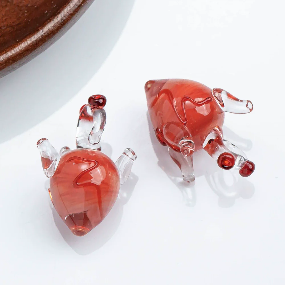 Handmade Glass Heart Pendant Necklace With Dripping Oil Design Imported Materials Light Luxury Niche Jewelry Accessories - Image 10