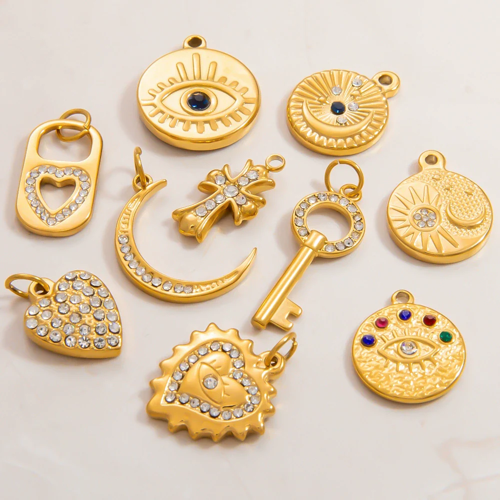Handmade Retro Geometric Stainless Steel Jewelry Accessories With Electroplating And Totem Pattern For Necklace Pendant