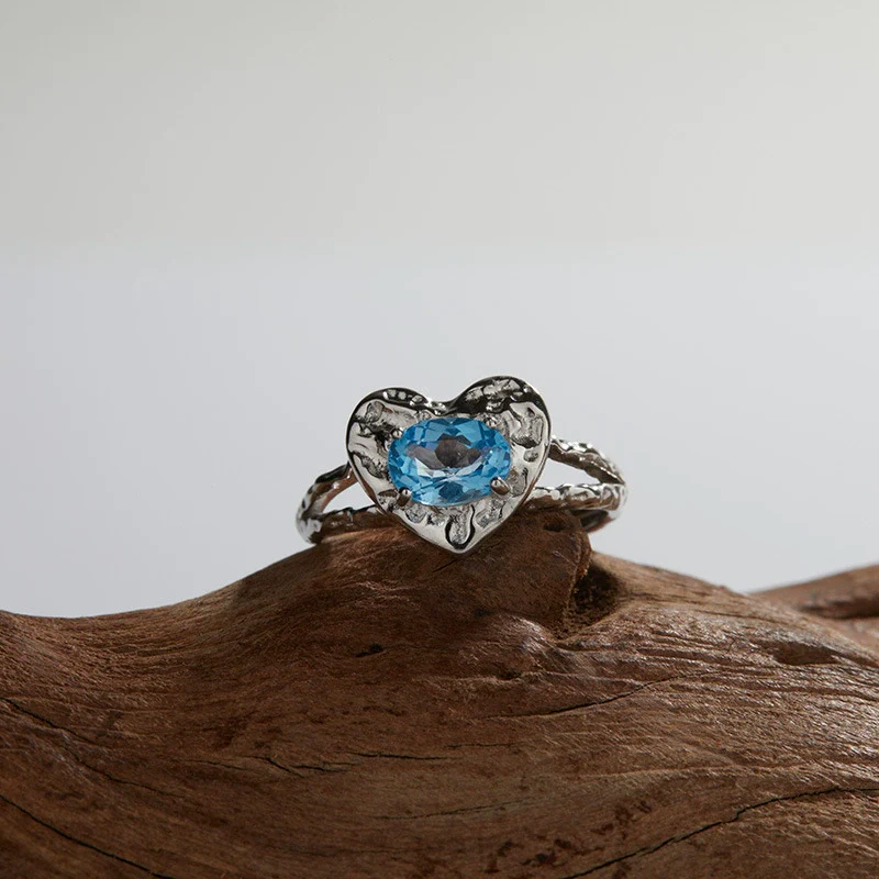 Heart Shaped Gem Inlaid S925 Sterling Silver Ring For Women - Image 3