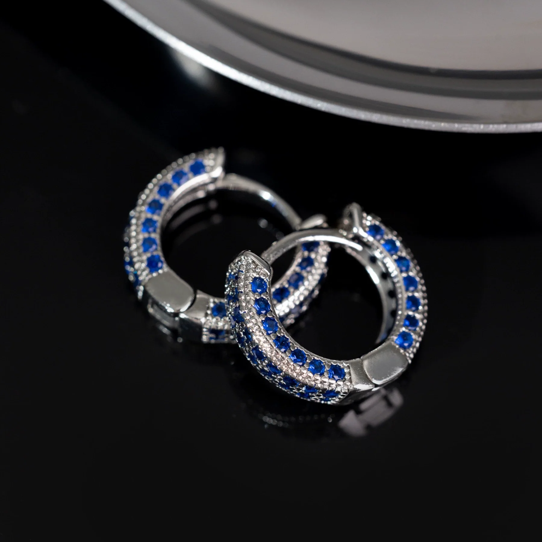Hoop Earrings Copper With Zircon Inlay Geometric Style For Men And Women - Image 13