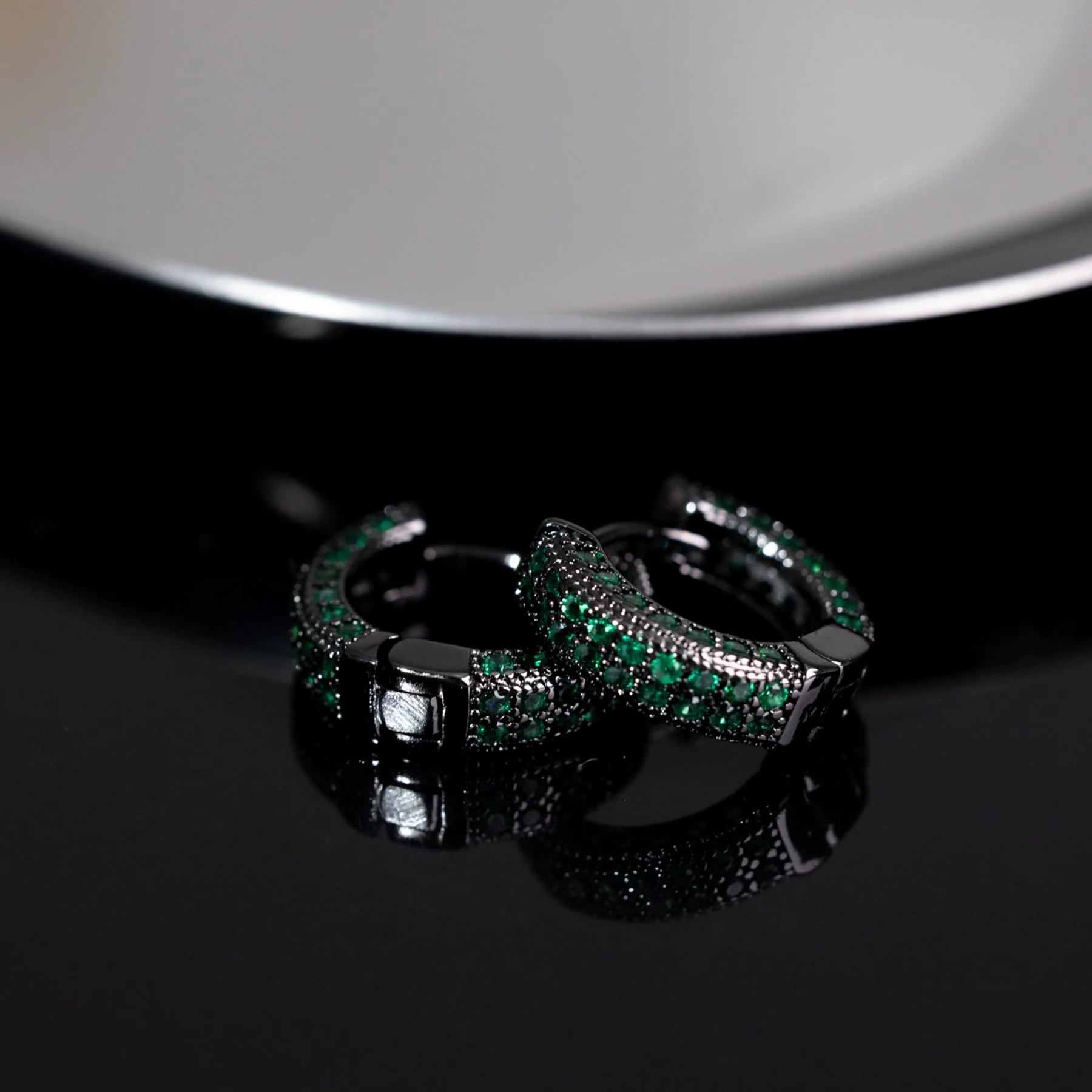 Hoop Earrings Copper With Zircon Inlay Geometric Style For Men And Women - Image 15