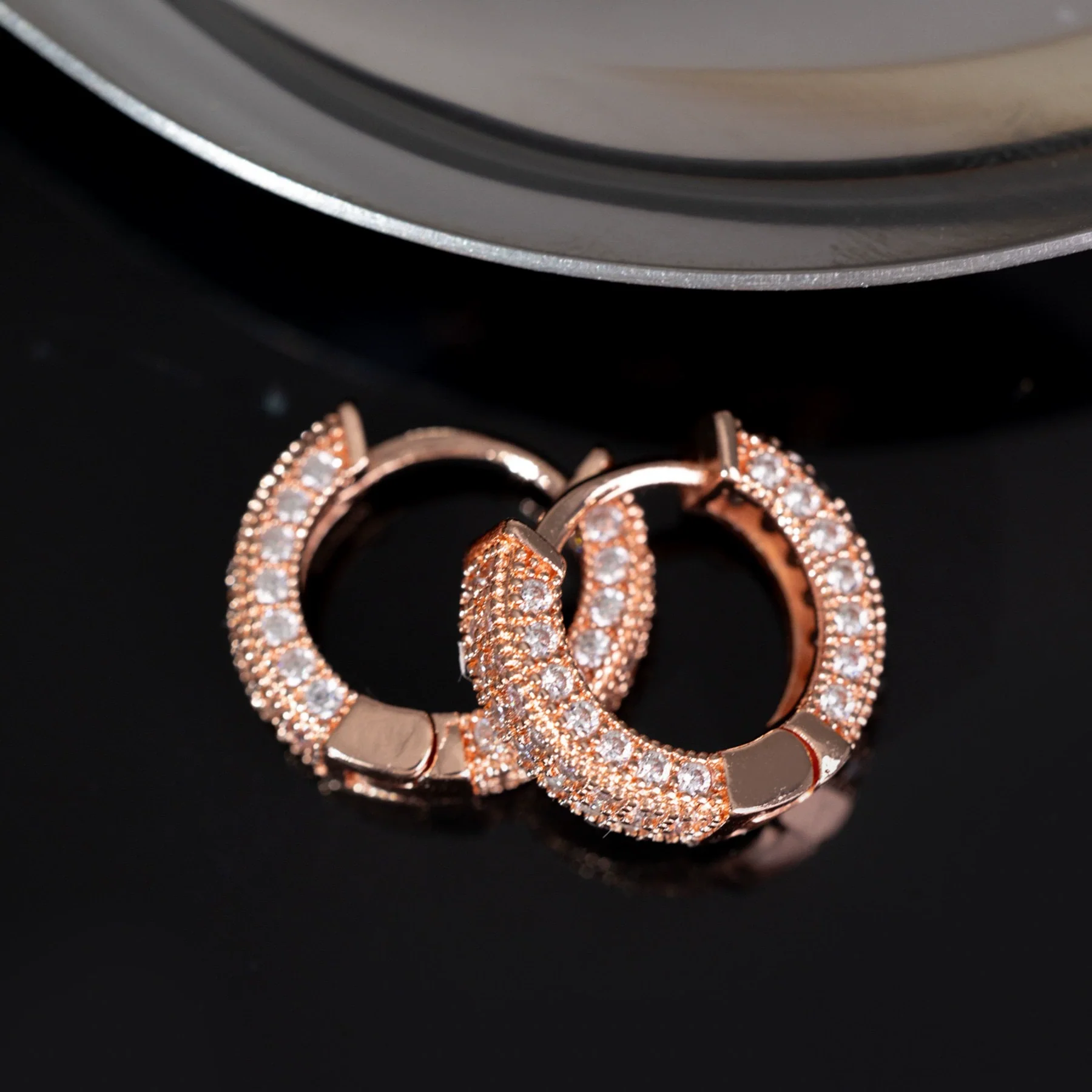 Hoop Earrings Copper With Zircon Inlay Geometric Style For Men And Women - Image 8