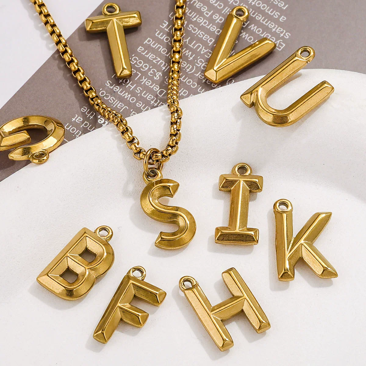 Jewelry Accessories Stainless Steel Pendant With 26 Letters Pattern And Electroplating Treatment - Image 3