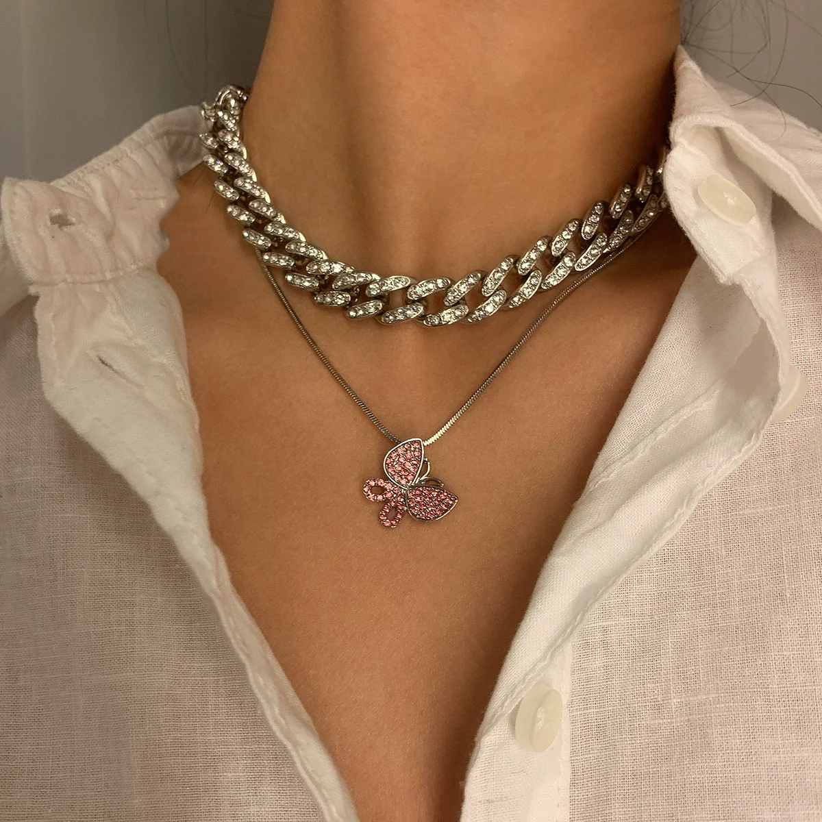 Jewelry Alloy Butterfly Pendant Necklace With Diamond Vintage Geometric Style Cuban Chain Electroplating - Image 2