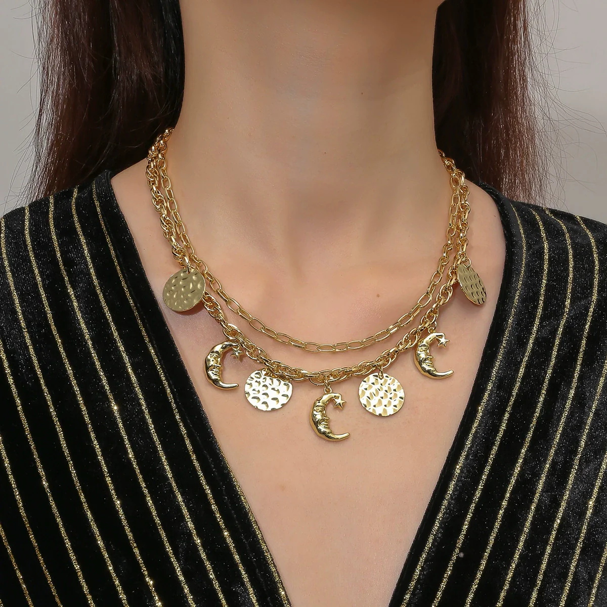 Jewelry Alloy Devil's Eye Pendant Multilayer Necklace With Geometric Wave Pattern And Electroplating Treatment For Women