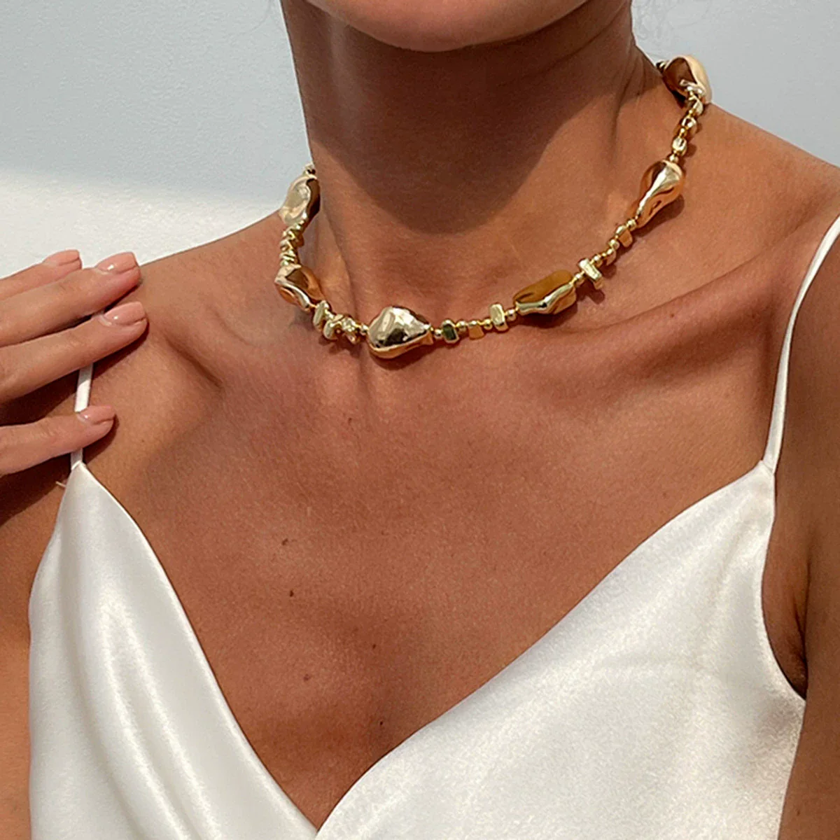 Jewelry Alloy Imitation Pearl Geometric Shaped Copper Clad Iron Chain Electroplated Necklace For Women - Image 9
