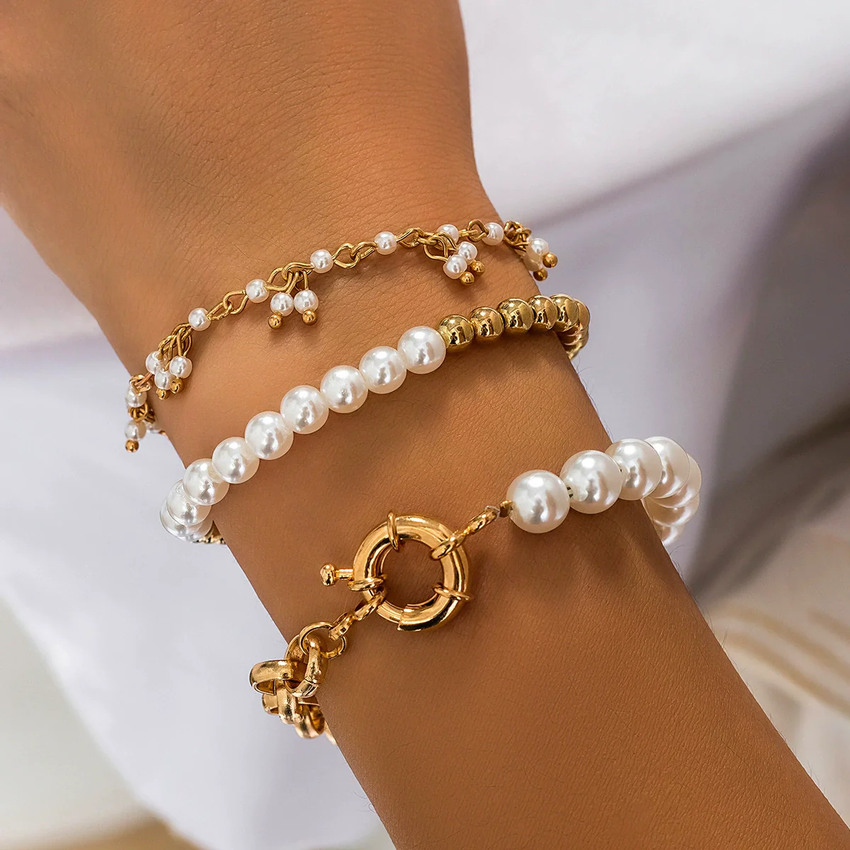 Jewelry Alloy Imitation Pearl Retro Geometric Electroplated Bracelet Set For Women - Image 2