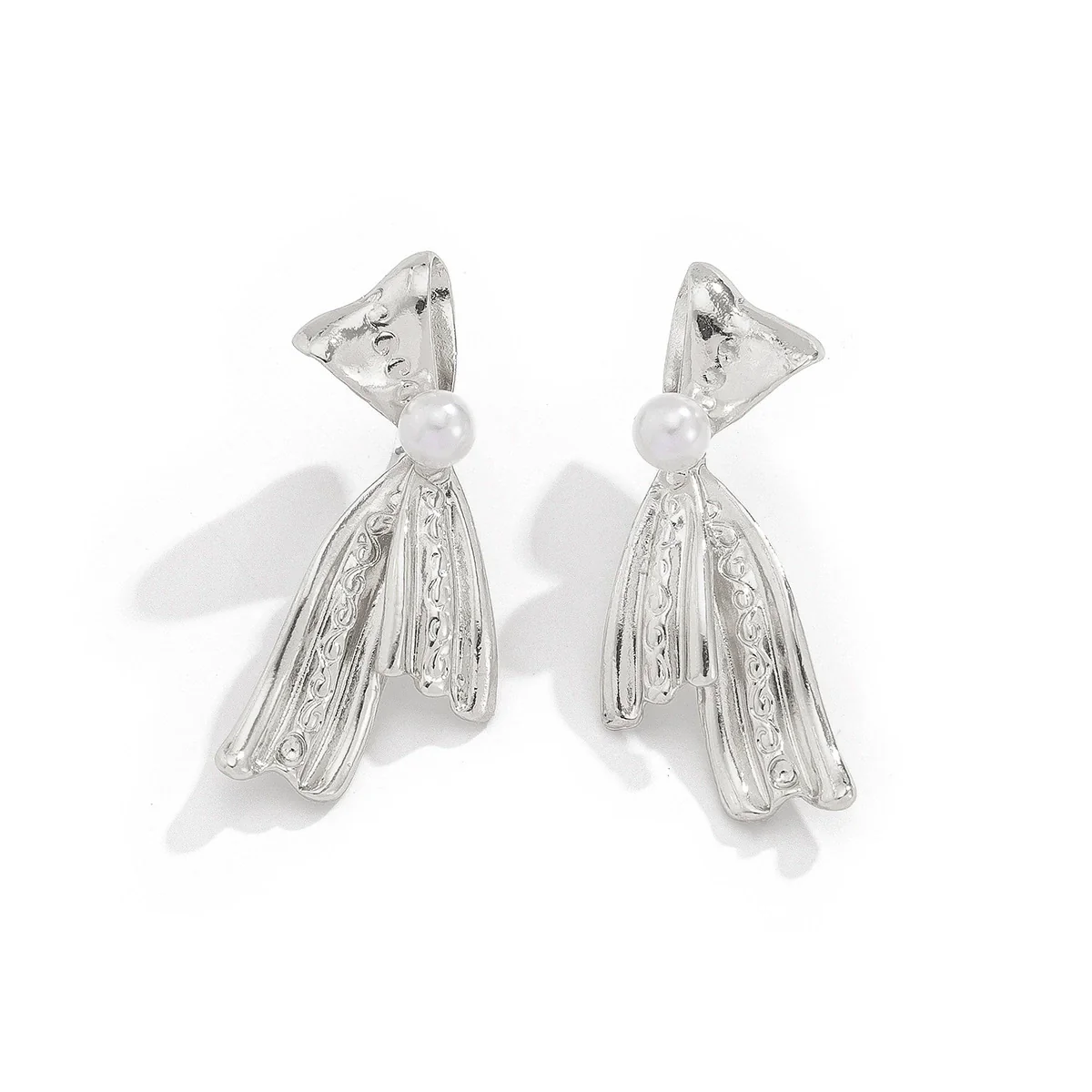 Jewelry Alloy Imitation Pearl Tassel Bow Tie Earrings Electroplated For Women Minimalist Style - Image 5