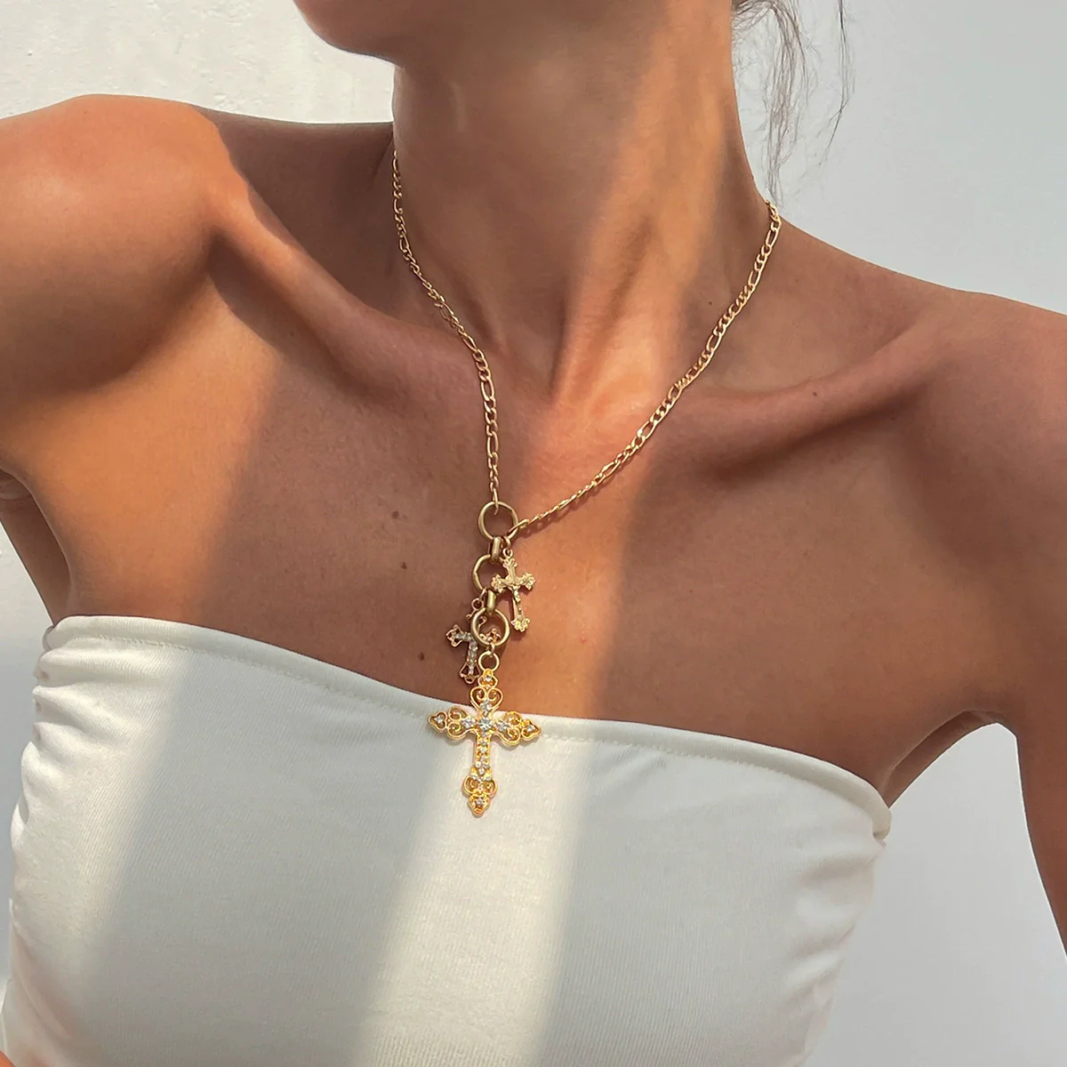 Jewelry Alloy Iron Chain Rhinestone Geometric Cross Electroplated Women's Clavicle Necklace - Image 3