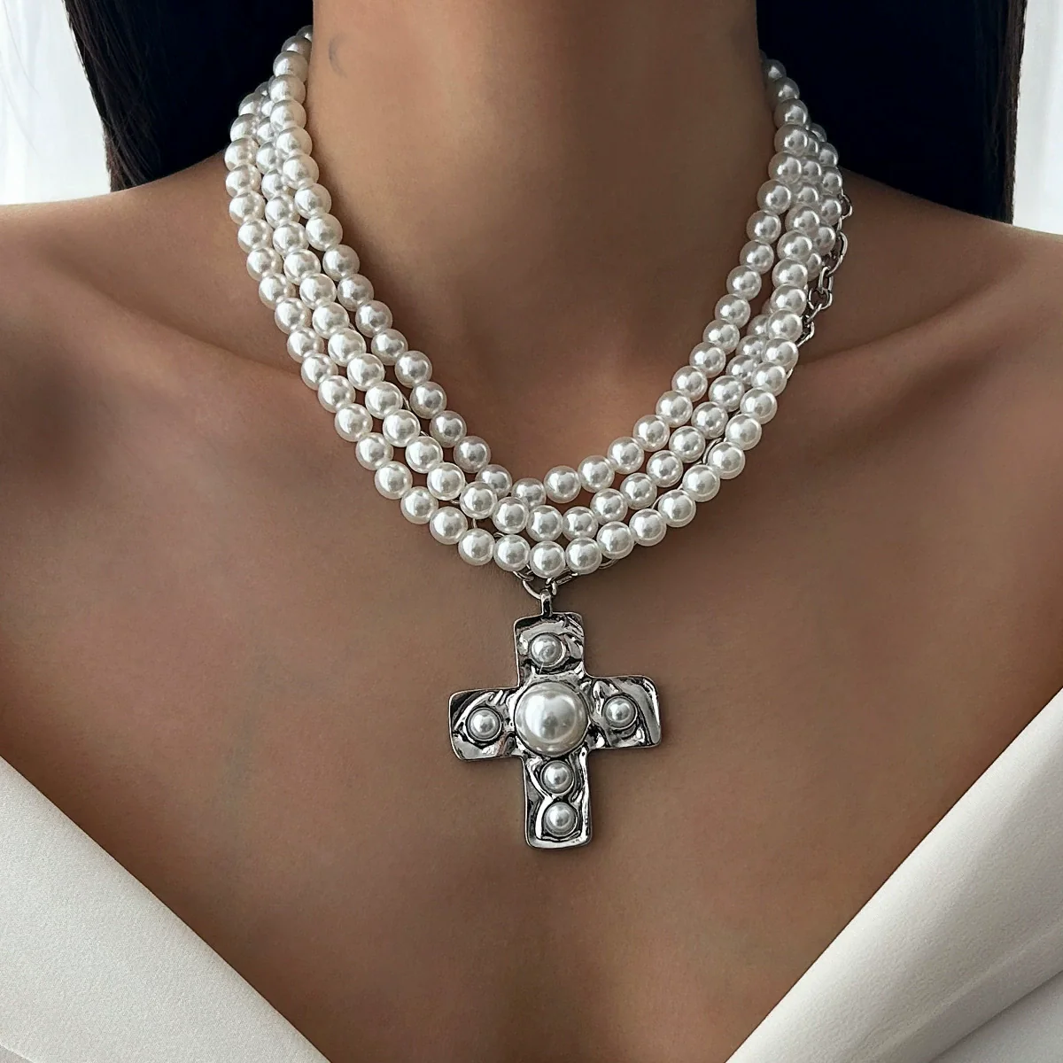 Jewelry Alloy Pendant Clavicle Chain With Geometric Pattern Imitation Pearl Beaded Electroplated For Women - Image 7