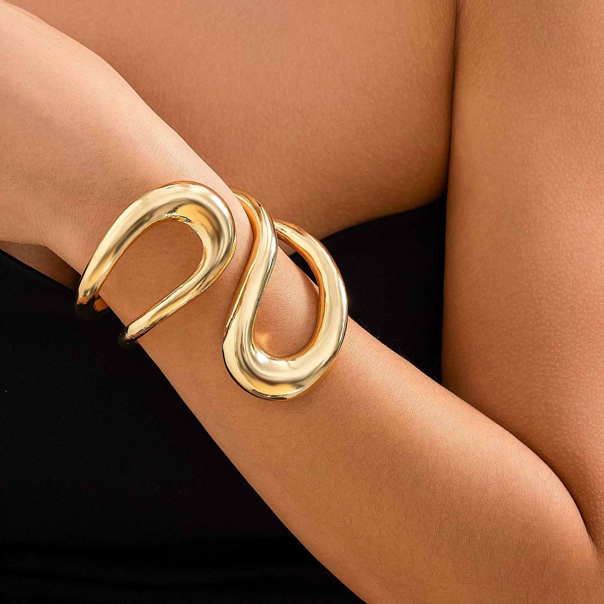 Jewelry Alloy Ushaped Twisted Double Collar Choker Bracelet Electroplated For Women - Image 4