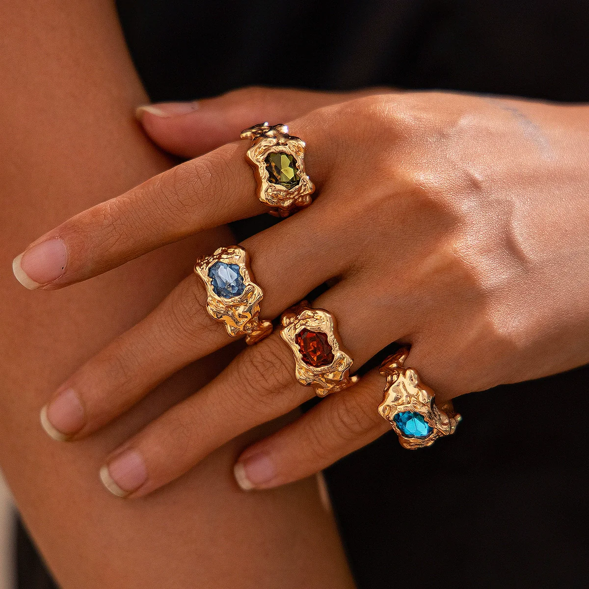 Jewelry Alloy Vintage Inlaid Gem Pleated Geometric Ring Electroplated - Image 3