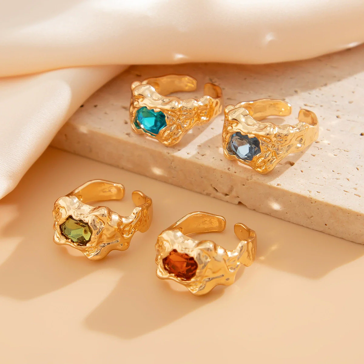 Jewelry Alloy Vintage Inlaid Gem Pleated Geometric Ring Electroplated - Image 4