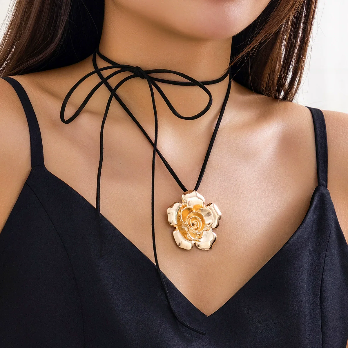 Jewelry Cloth Alloy Flower Vintage Elegant Female Clavicle Necklace - Image 2