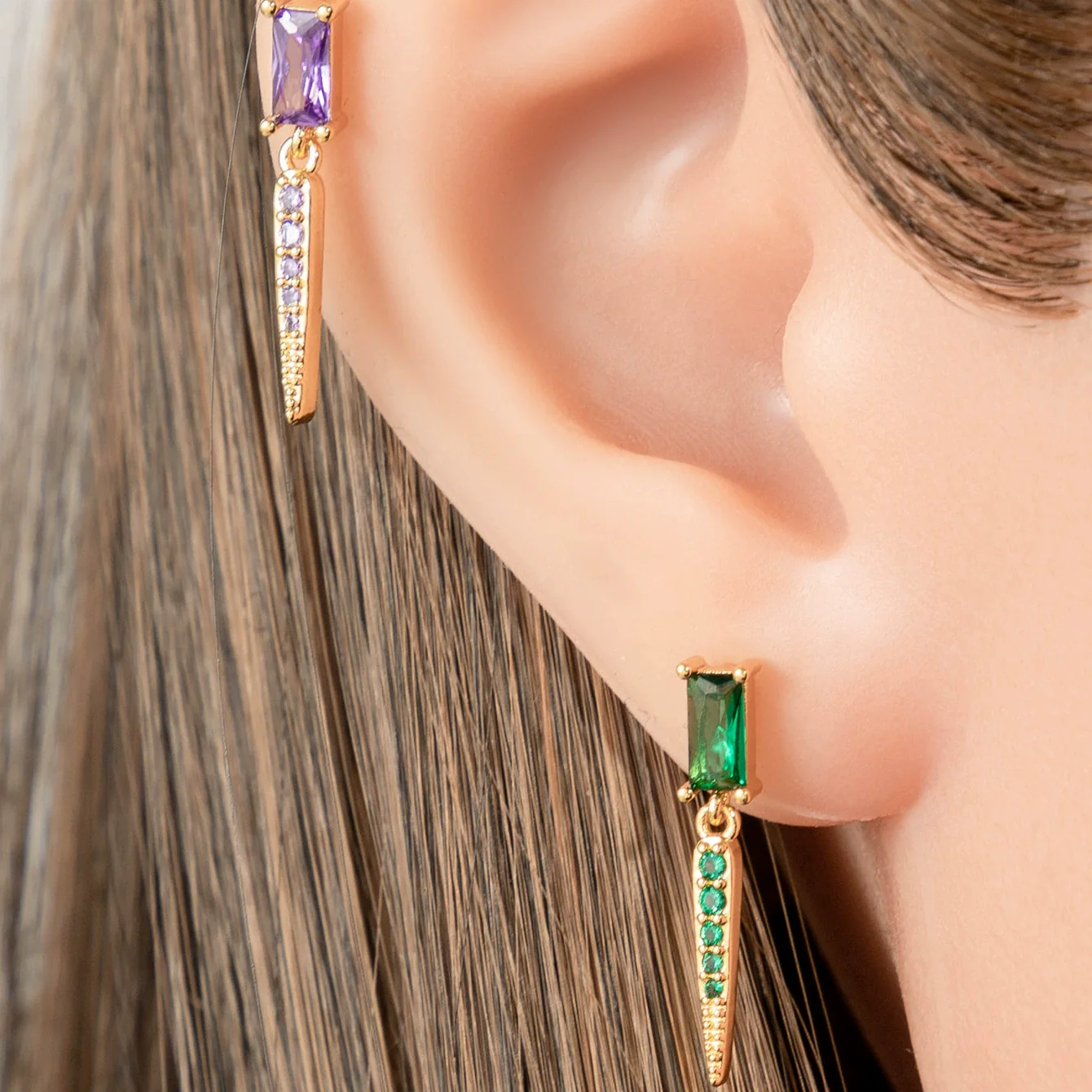Jewelry Geometric Zircon Stainless Steel Flower Electroplated Women's Ear Stud - Image 4