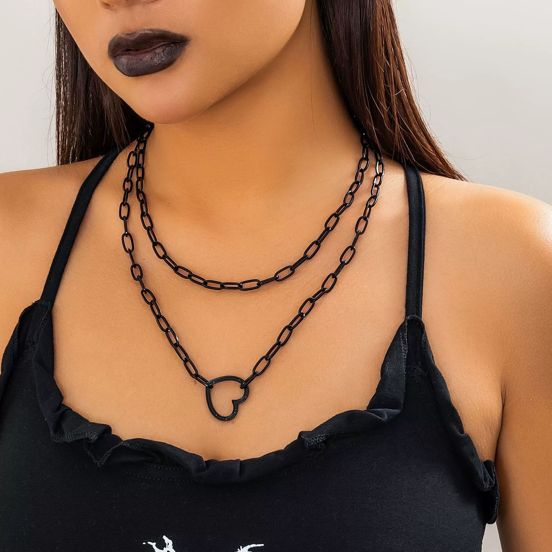 Jewelry Hip Hop Style Alloy Heart Shaped Cross Chain Necklace For Women With Electroplating Treatment