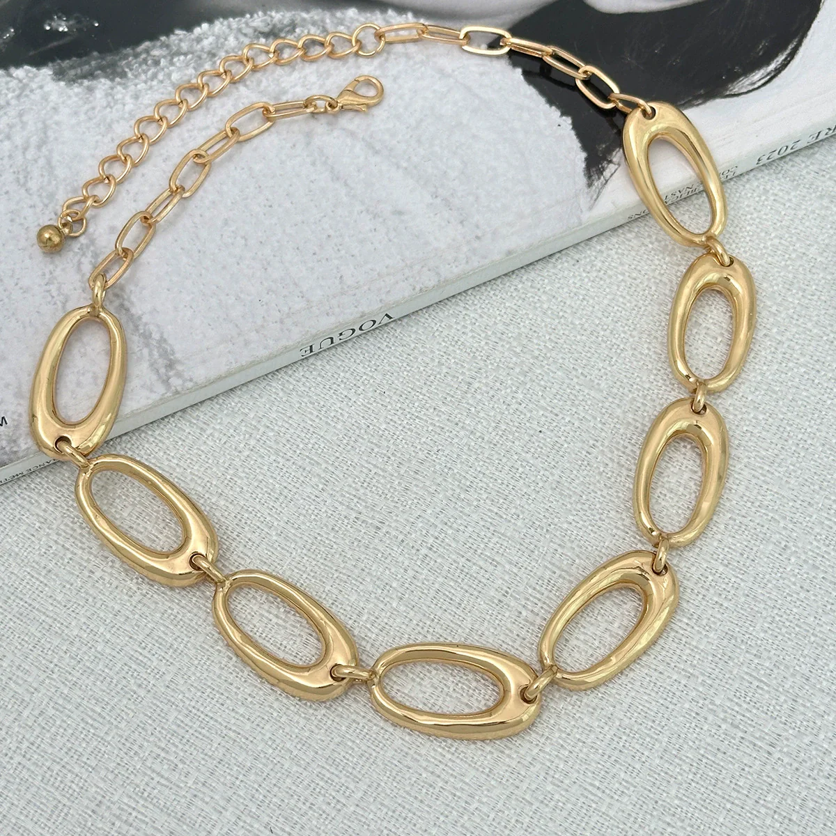 Jewelry Hiphop Style Oval Cut Out Clavicle Chain Necklace And Ring Set Alloy Geometric Electroplated - Image 4