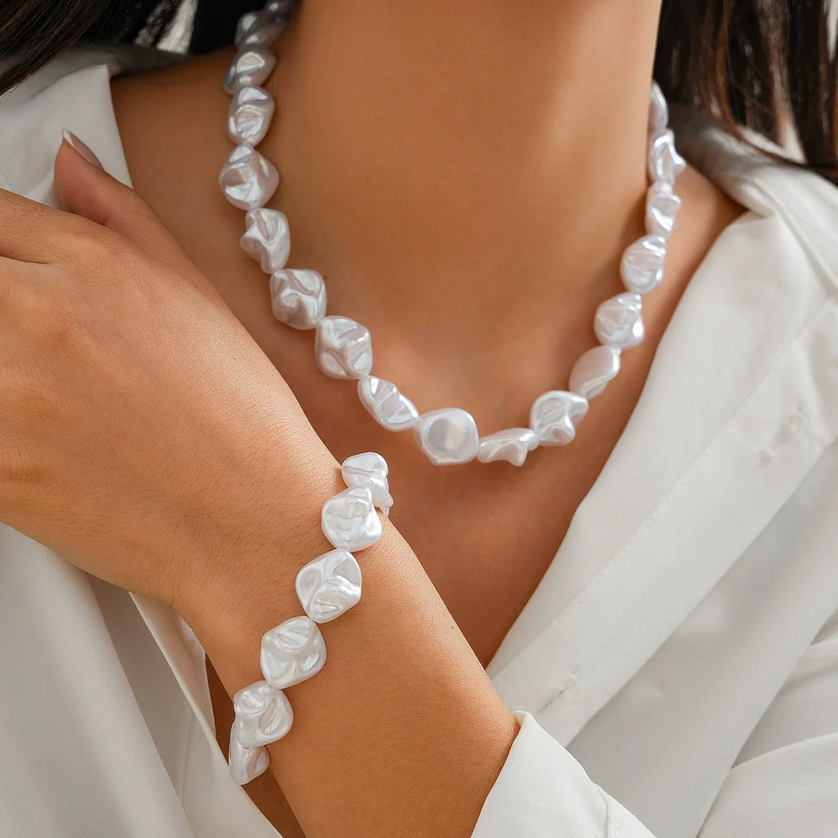 Jewelry Imitation Pearl Alloy Geometric Asymmetrical Shaped Clavicle Chain Set Electroplated - Image 2
