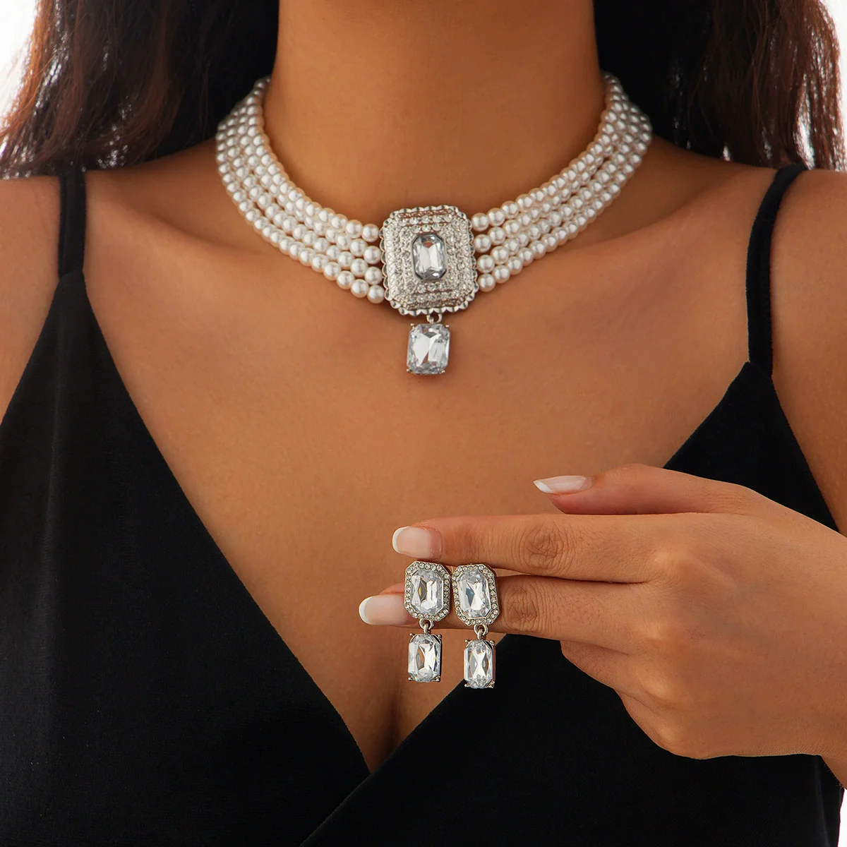 Jewelry Imitation Pearl Alloy Geometric Light Luxury Multilayer Clavicle Chain Electroplated