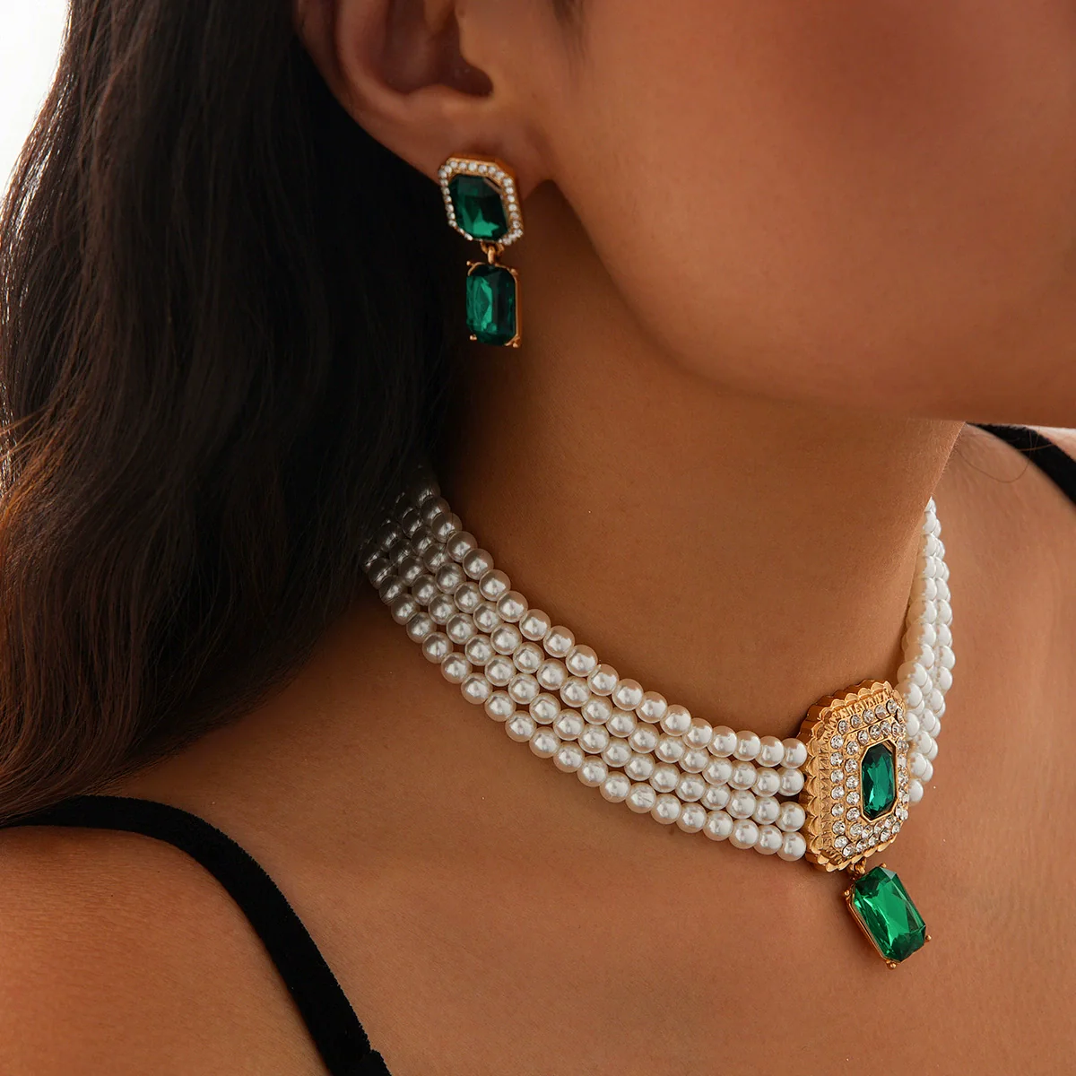 Jewelry Imitation Pearl Alloy Geometric Light Luxury Multilayer Clavicle Chain Electroplated - Image 4