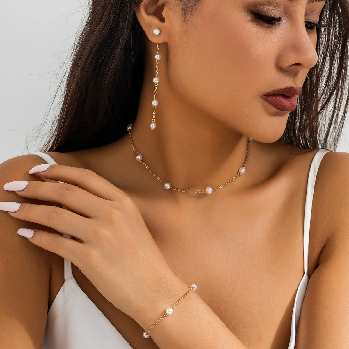 Jewelry Imitation Pearl Ball Chain Necklace Geometric French Retro Electroplating Women's - Image 2