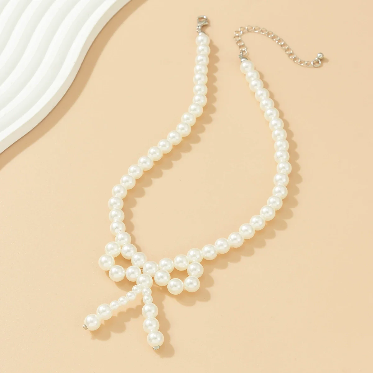 Jewelry Imitation Pearl Bow Handmade Beaded Knotted Necklace For Women - Image 4