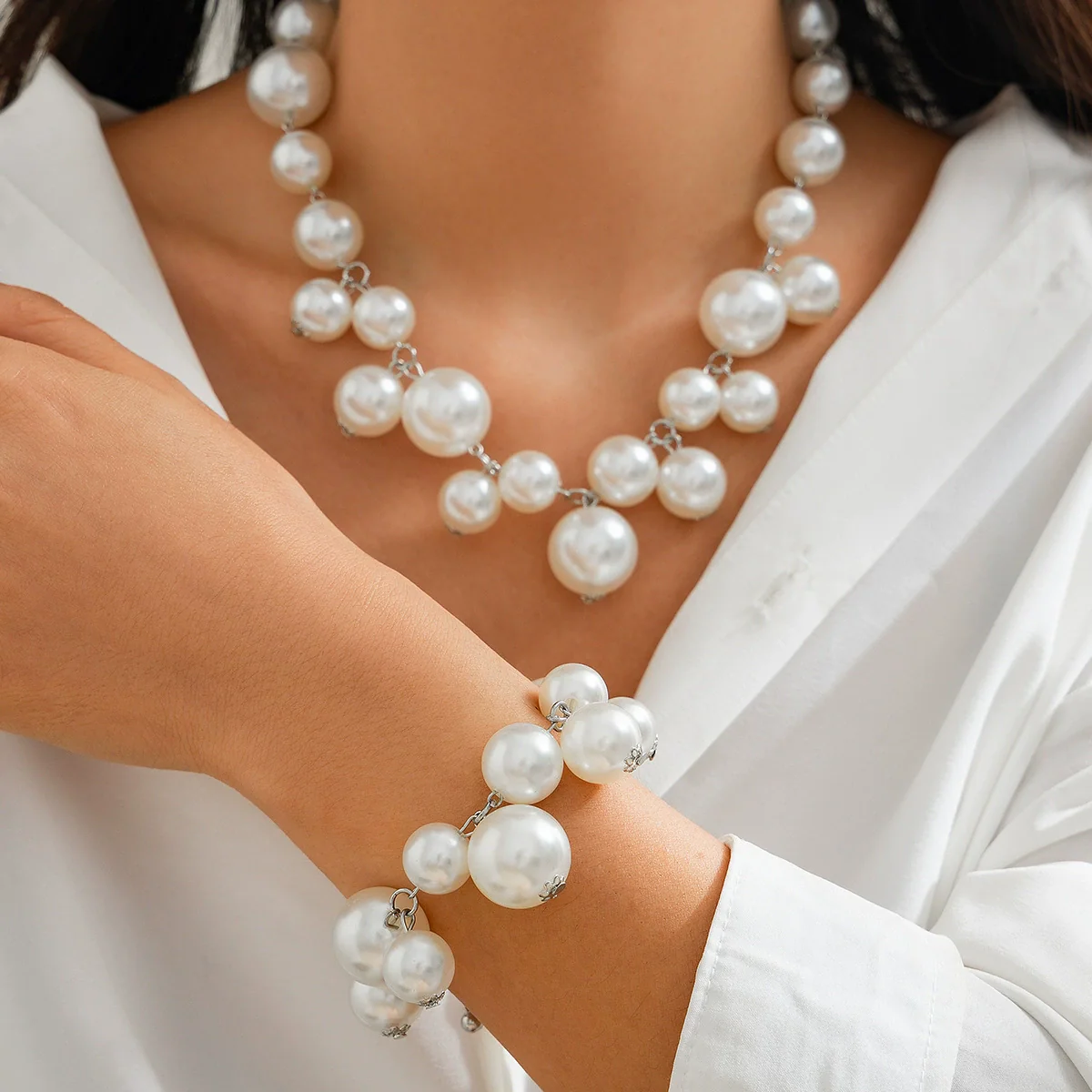 Jewelry Imitation Pearl Geometric Ball Chain Electroplated Women Choker