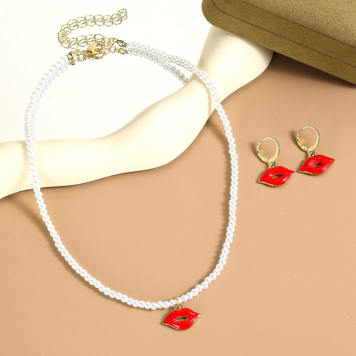 Jewelry Imitation Pearl Heart Pattern Electroplating Valentine's Day Earrings And Necklace - Image 17
