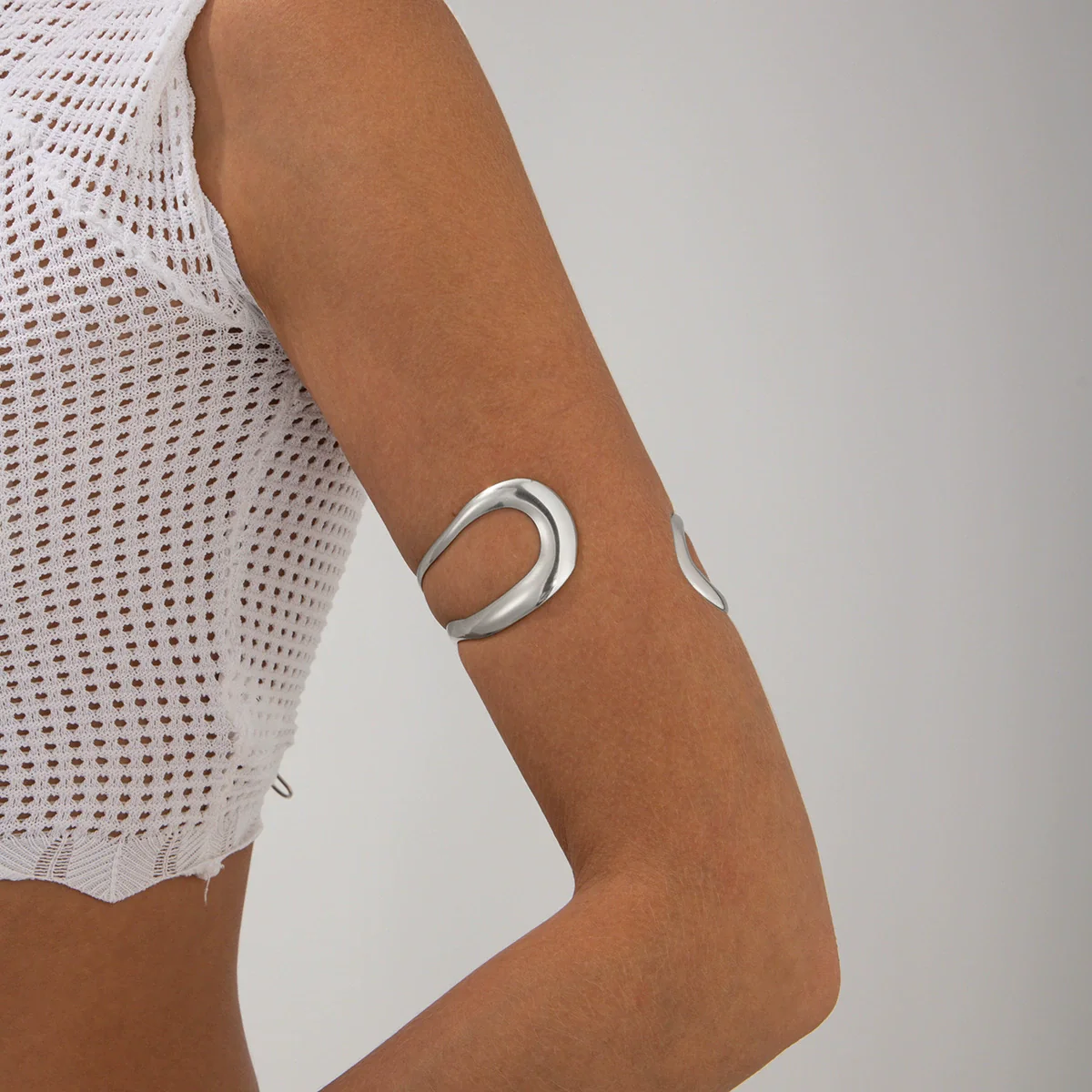 Jewelry Iron Ushaped Geometric Open Arm Bracelet For Women Electroplated Glossy Simple Fashionable - Image 7