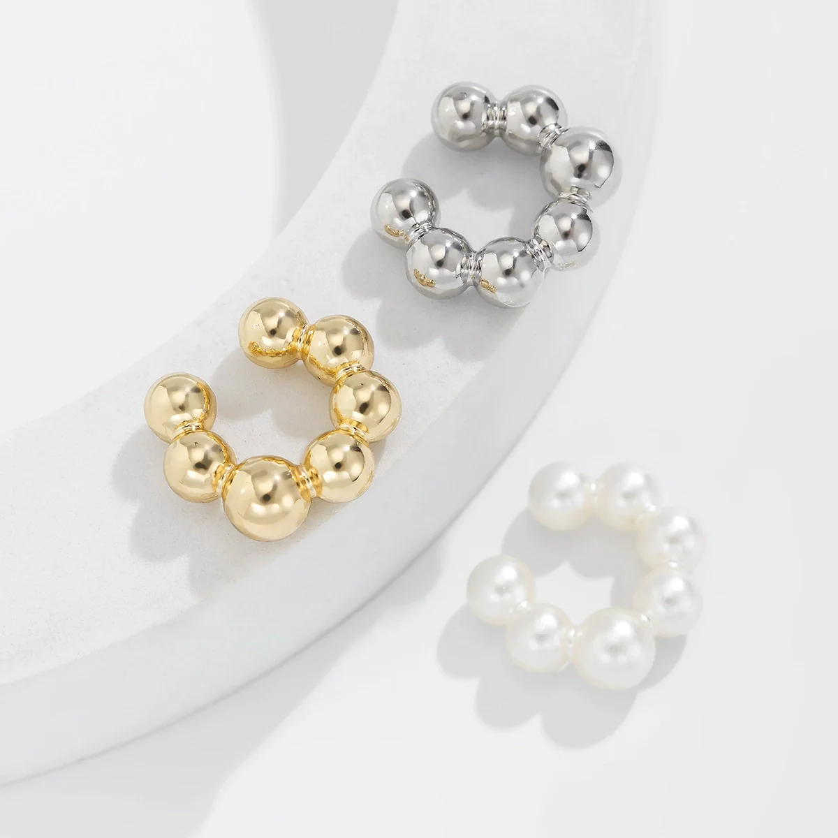 Jewelry Light Luxury Imitation Pearl Geometric Electroplated 3Piece Set Earrings - Image 4