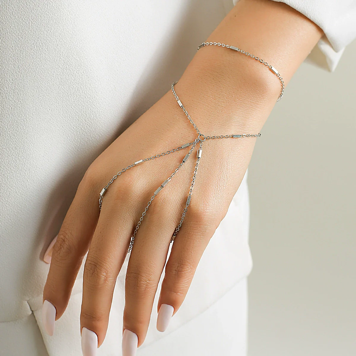 Jewelry Metal Chain Finger Bracelet For Women With Imitation Pearl Rhinestone Geometric Pattern Electroplated - Image 5