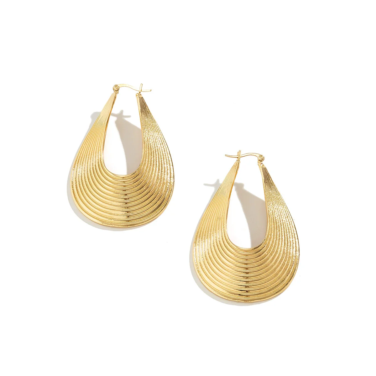 Jewelry Metal Exaggerated Retro Geometric Arc Stripe Earrings Electroplated For Women - Image 5