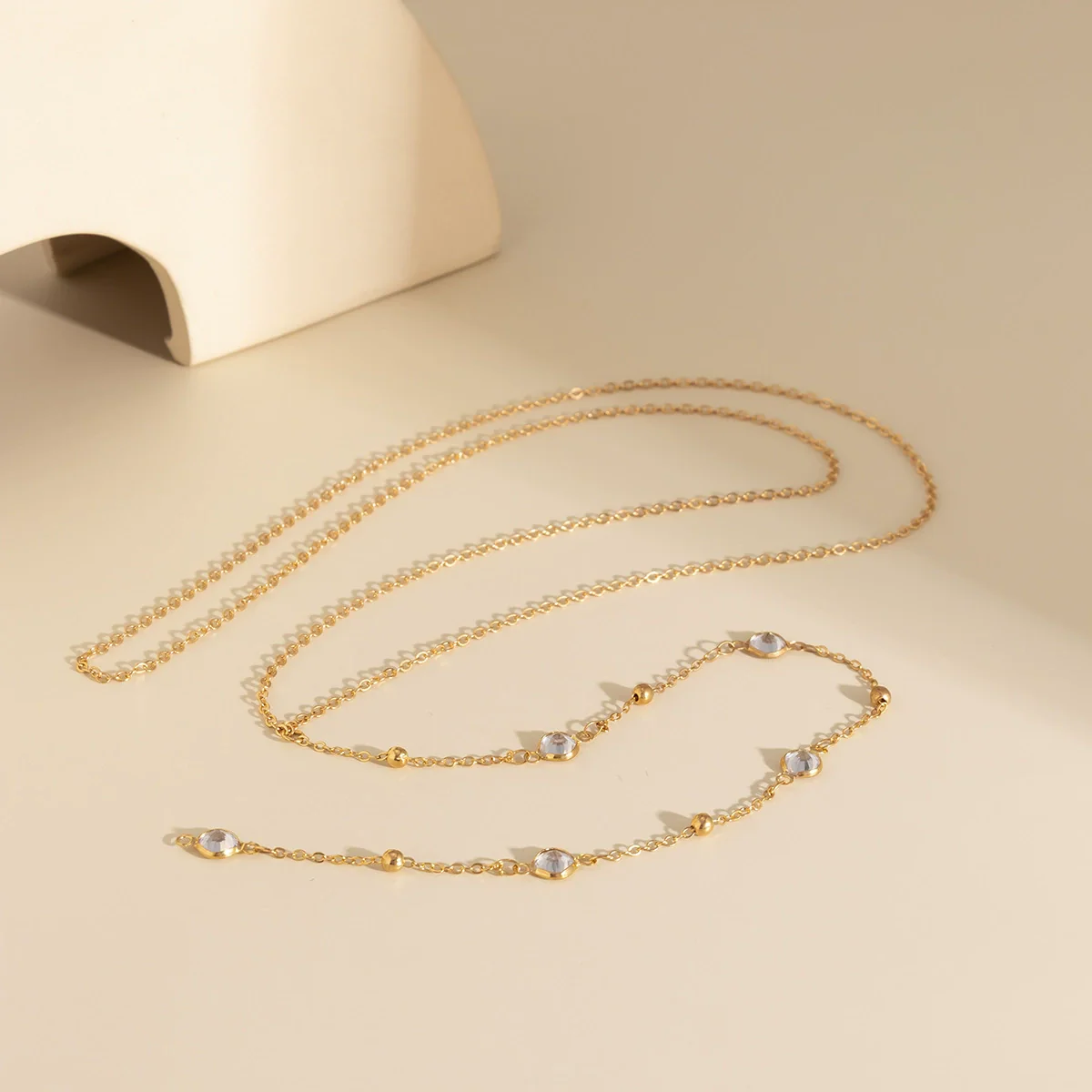 Jewelry Metal Imitation Pearl Clavicle Chain Necklace Cartoon Geometric Alloy Pendant Box Chain For Women - Image 3