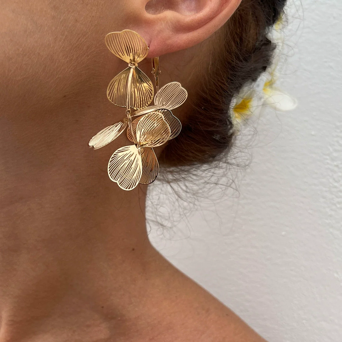 Jewelry Metal Leaf Flower Exaggerated Electroplated Earrings For Women