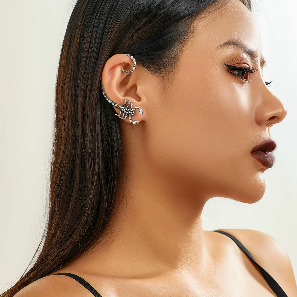 Jewelry Metal Punk Dark Animal Scorpion Outline Ear Studs And Ear Clips Electroplated - Image 3
