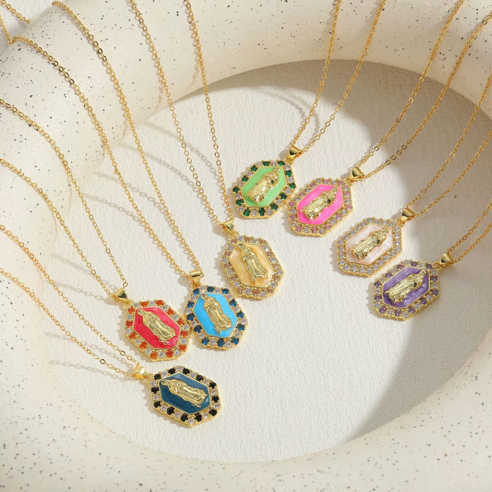 Jewelry Necklace Copper Zircon Dripping Oil Geometric Simple Style Pendant - Image 3