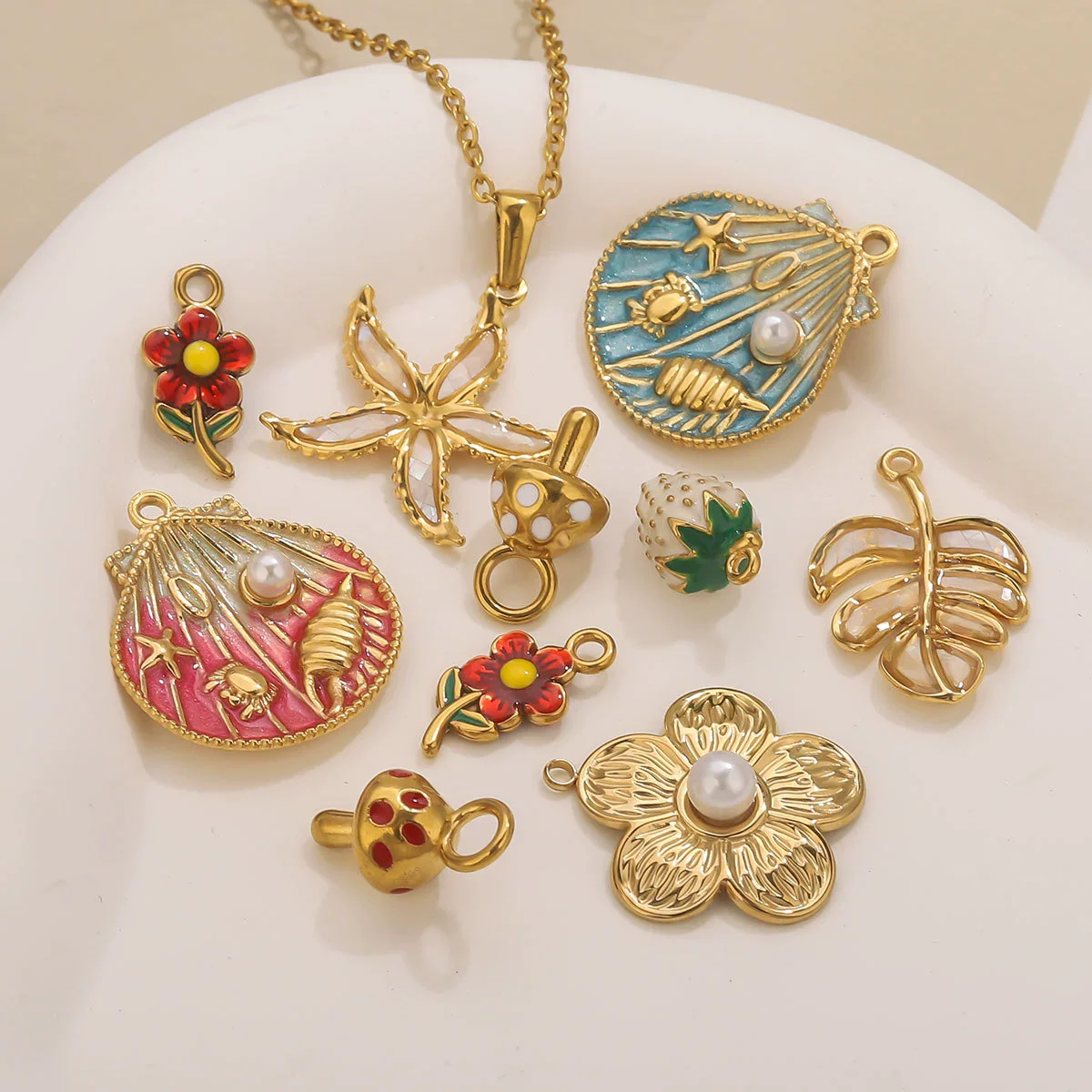 Jewelry Necklace Pendant Stainless Steel French Retro Flower Asymmetrical Petal Electroplated - Image 4