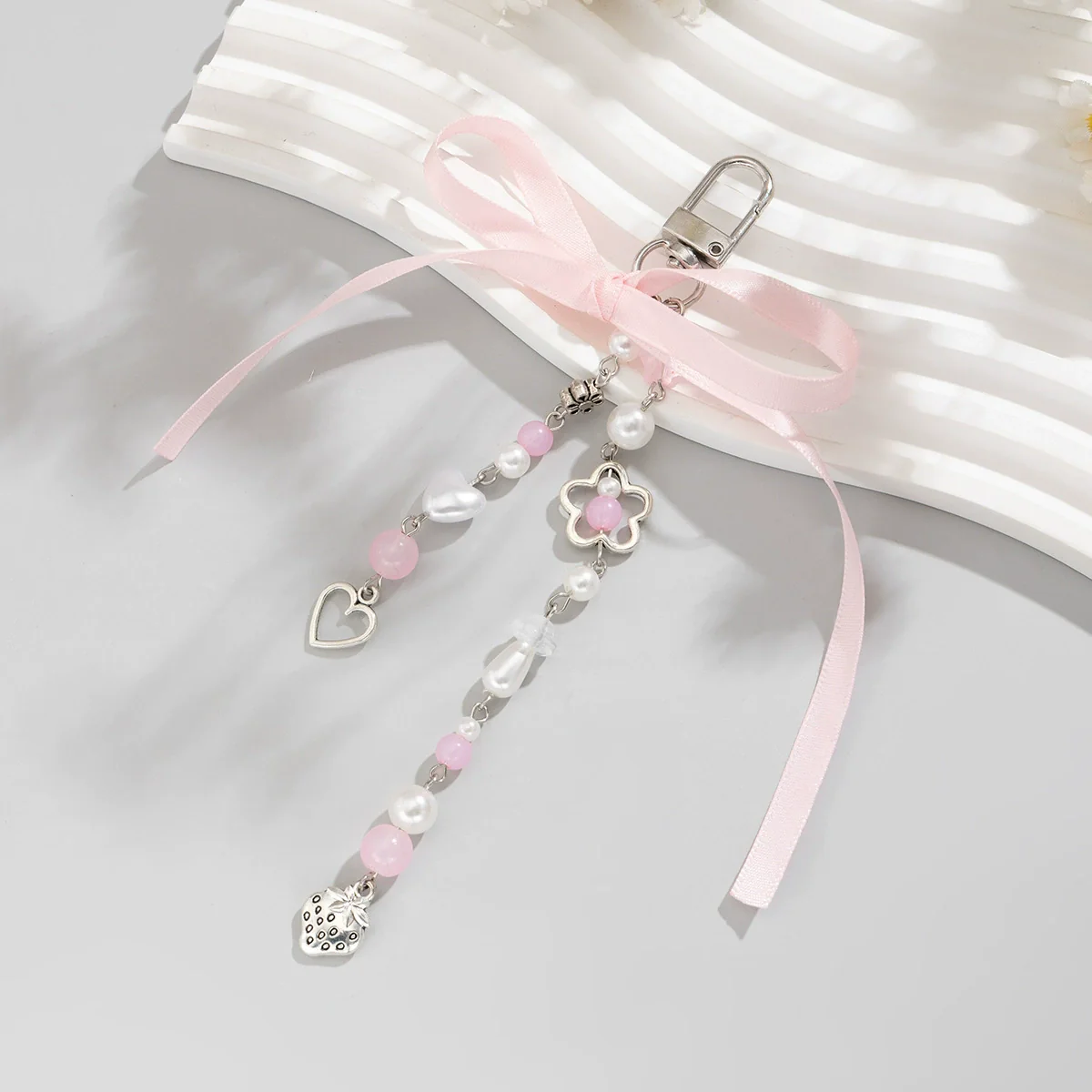 Jewelry Peach Heart Alloy Acrylic Imitation Pearls Chalcedony Webbing Handmade Pendant - Image 2