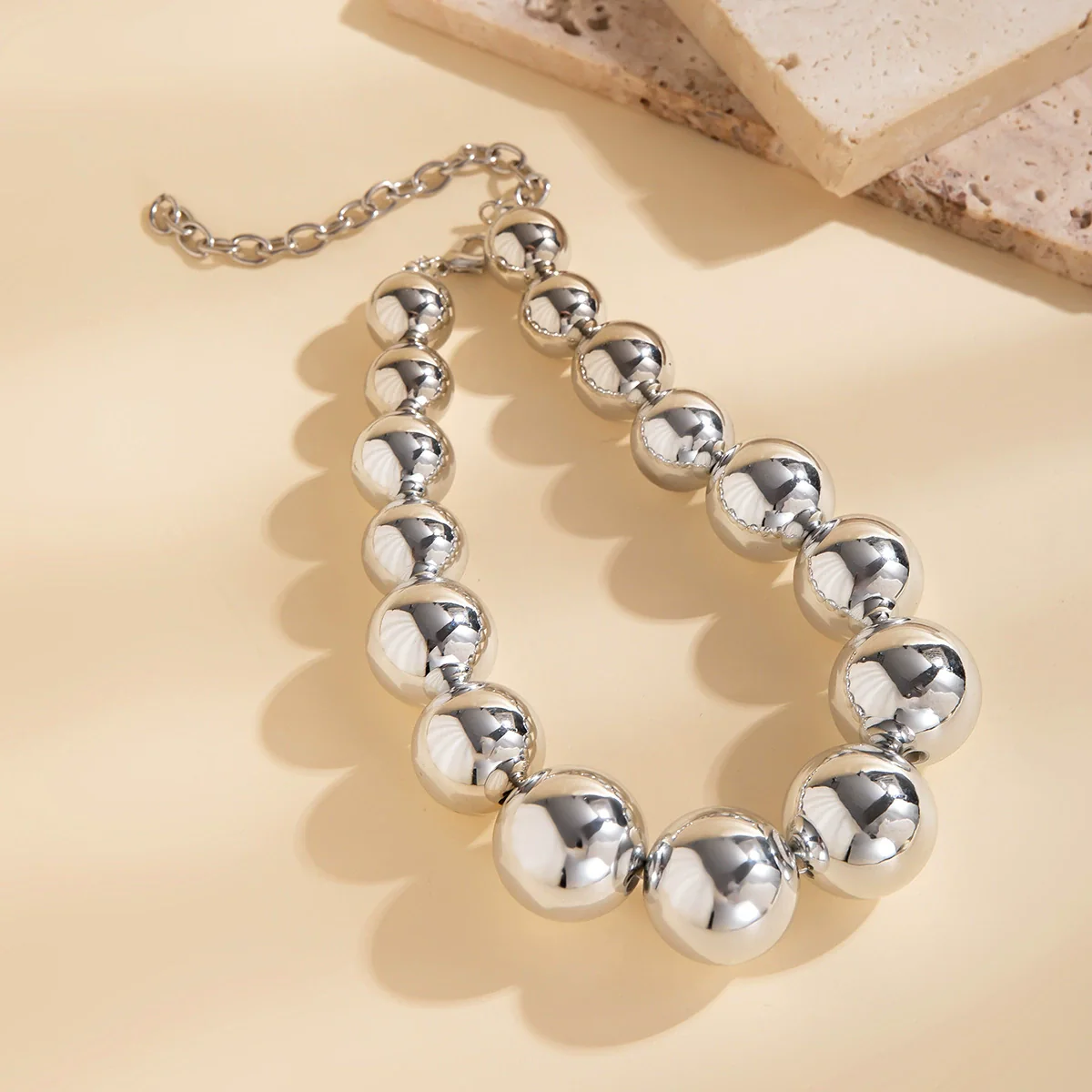 Jewelry Plastic Geometric Beads Punk Collar Clavicle Chain Necklace For Women Electroplated - Image 4