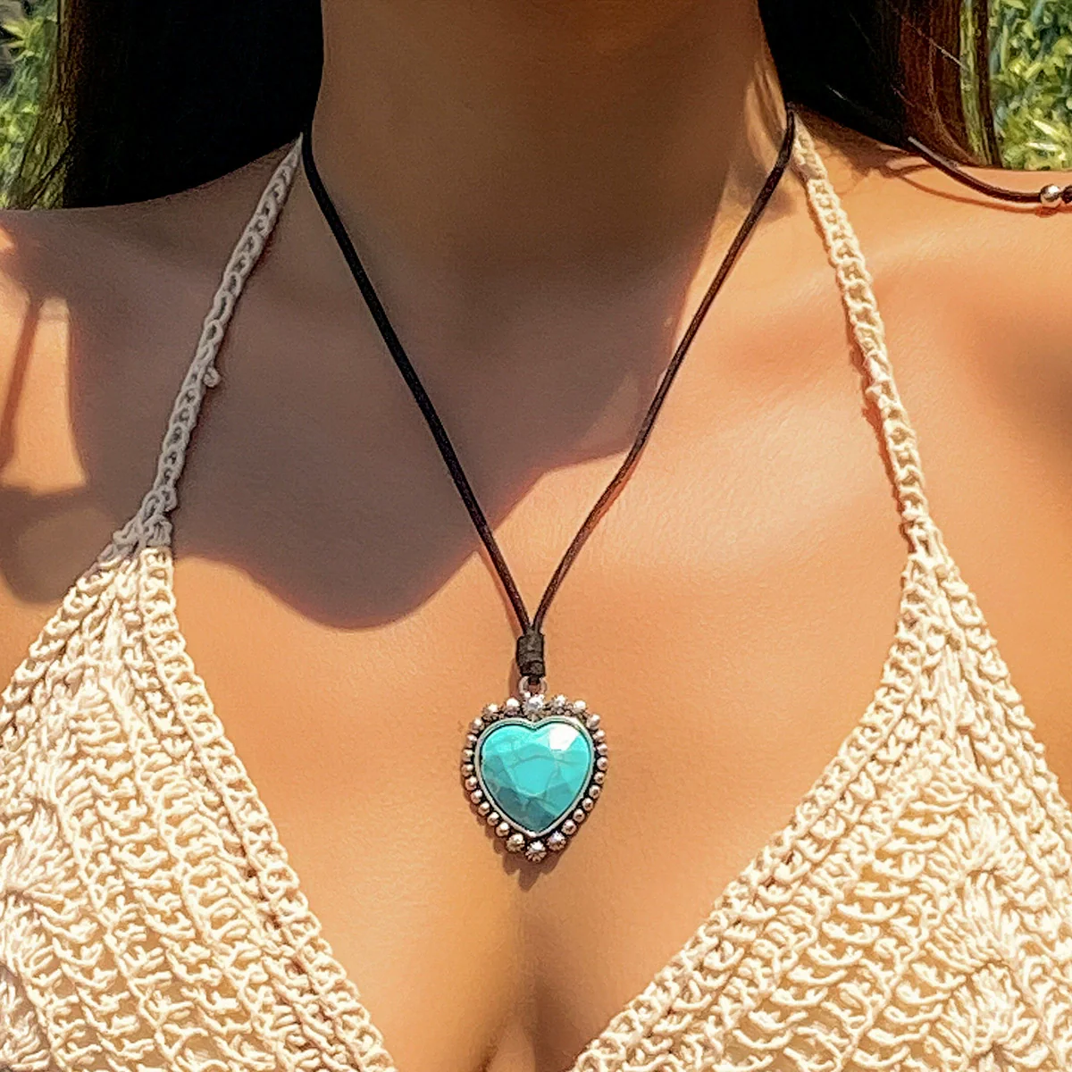 Jewelry Plastic Resin Alloy Dropshaped Handmade Love Pendant Clavicle Chain Necklace For Women - Image 2