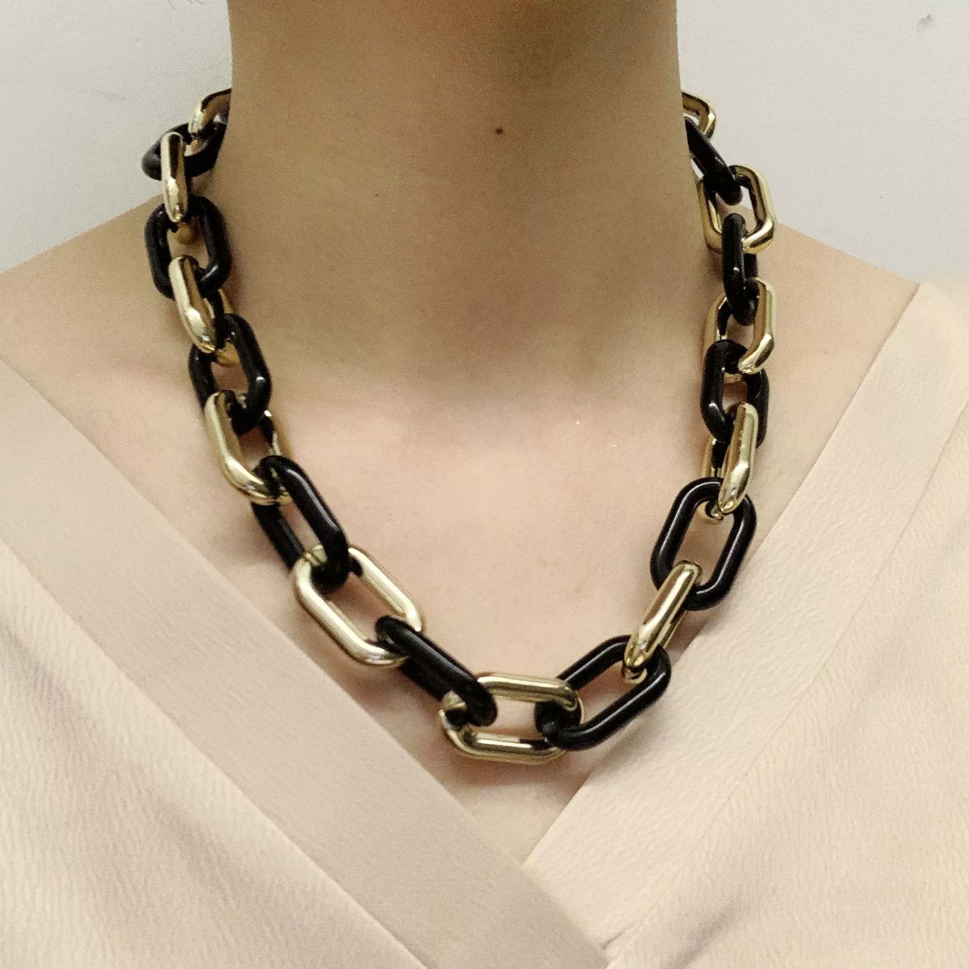 Jewelry Plastic Resin Geometric Box Chain Clavicle Necklace For Women Electroplated - Image 4